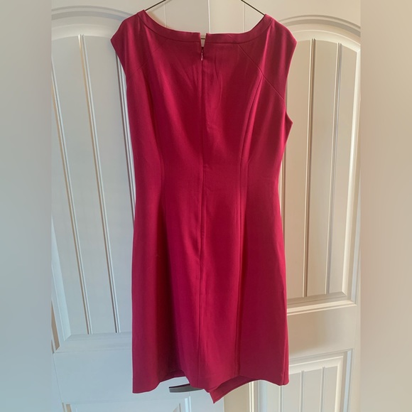 Beautiful Dress - Picture 2 of 3